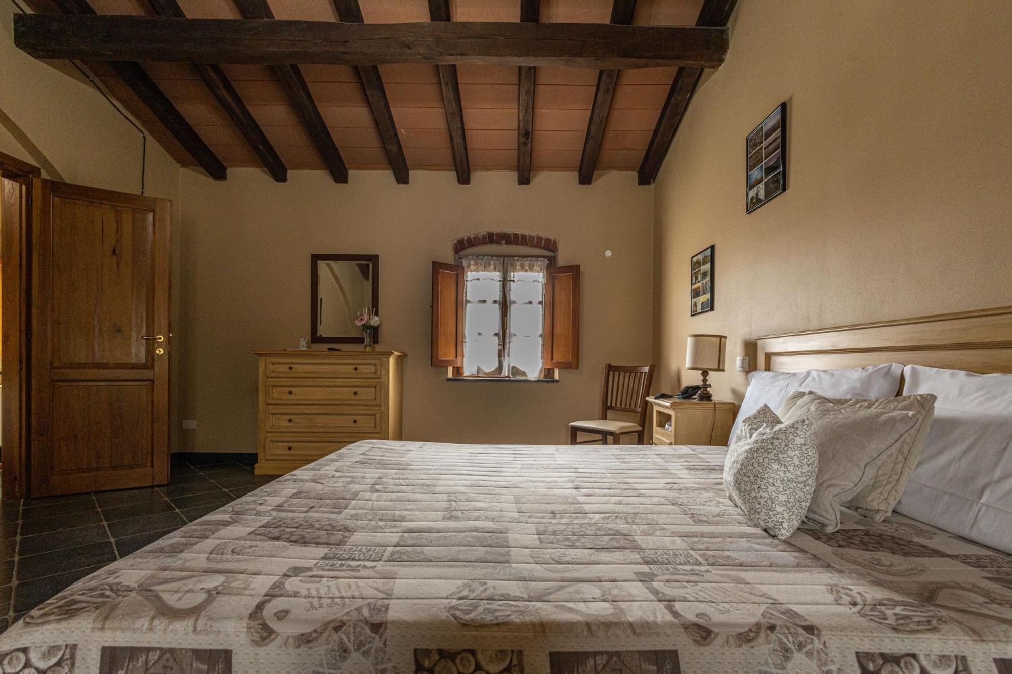 Albergo La Luna Сарцана Экстерьер фото