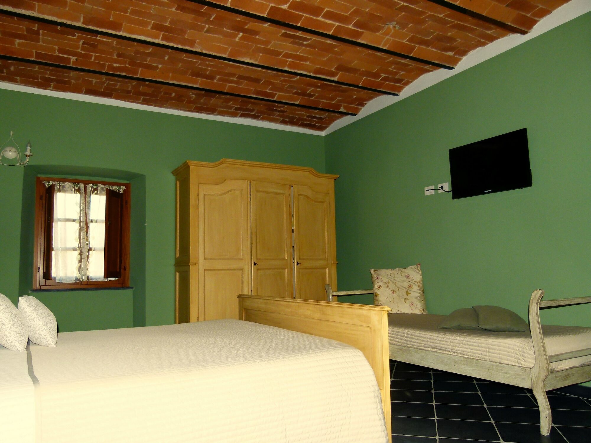 Albergo La Luna Сарцана Экстерьер фото